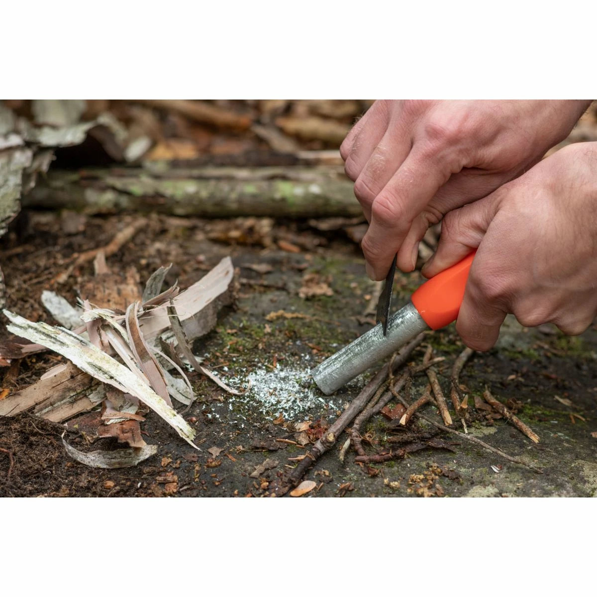 Adventure Medical Kits SOL Mag Striker With Tinder Cord 4 Adventure Medical Kits SOL Mag Striker With Tinder Cord - Image 4