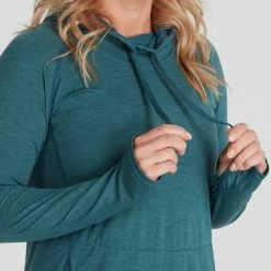 NRS Silkweight Hoodie Dress - Women's -Climbing Accessories Outlet Shop 10112 02 Mediterranea Model Detail2 090121 rsz 25305.1677129837