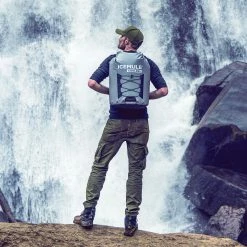 IceMule Pro Large 23L 21 IceMule Pro Large 23L -Climbing Accessories Outlet Shop 1014 grey lifestyle 4 rsz 20725.1649872447