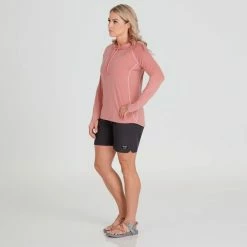 NRS Silkweight Hoodie - Women's -Climbing Accessories Outlet Shop 10140 05 Mauve Model Front 090221 2000x2000 rsz 90242.1647968653