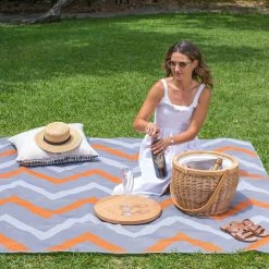 CGear Sandlite Mat - Large -Climbing Accessories Outlet Shop 1301620011 4 2500x2500px 2400x2400 smoke zig zig med rsz 43476.1663086585