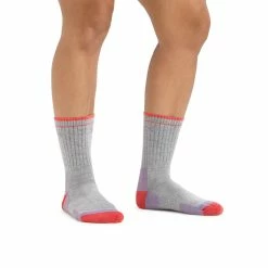 Darn Tough Hiker Coolmax Micro Crew Midweight Cushion - Women's 5 Darn Tough Hiker Coolmax Micro Crew Midweight Cushion - Women's -Climbing Accessories Outlet Shop 1929 light gray model rsz 79930.1626822383