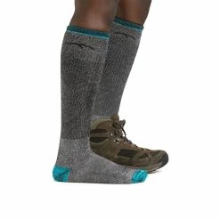 Darn Tough Mountaineering Over-the-Calf Heavyweight Full Cushion - Women's 5 Darn Tough Mountaineering Over-the-Calf Heavyweight Full Cushion - Women's -Climbing Accessories Outlet Shop 1954 midnight footwear rsz 93497.1677097926