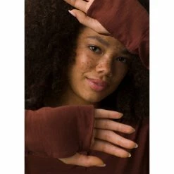 Prana Sol Protect Hoodie - Women's (Spring 2022) 12 Prana Sol Protect Hoodie - Women's (Spring 2022) -Climbing Accessories Outlet Shop 1962171 MANZANITA ALT 5 rsz 55620.1644210576.1280.1280 46466.1663872253