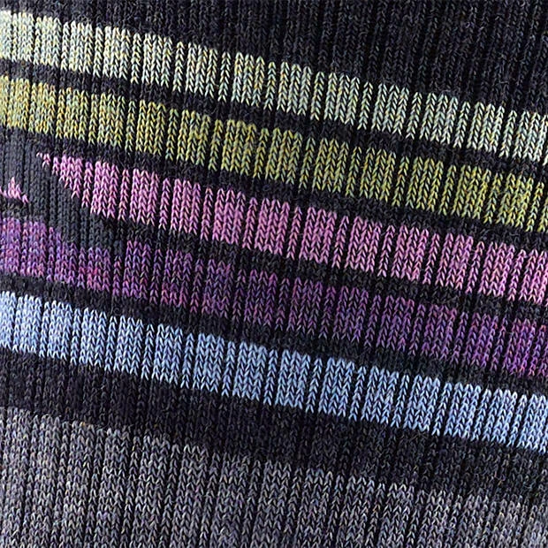 Darn Tough Kelso Micro Crew Lightweight Cushion - Women's (Fall 2022) 4 Darn Tough Kelso Micro Crew Lightweight Cushion - Women's (Fall 2022) - Image 4