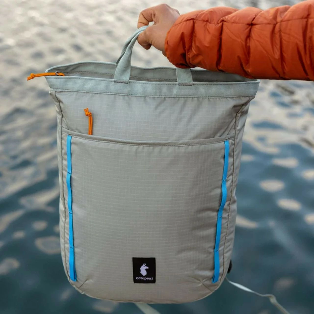 Cotopaxi Todo Convertible 16L Tote - Cada Dia (Fall 2022) 6 Cotopaxi Todo Convertible 16L Tote - Cada Dia (Fall 2022) - Image 6