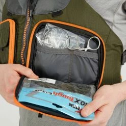 NRS Chinook Fishing PFD - Unisex -Climbing Accessories Outlet Shop 40009 05 Bark Model LeftPocket 041522 rsz 80699.1677220617