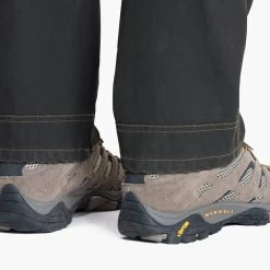 KUHL The Law Pant - Men's 17 KUHL The Law Pant - Men's -Climbing Accessories Outlet Shop 5117 thelaw espresso detail 4 pdp photo rsz 64379.1660690620