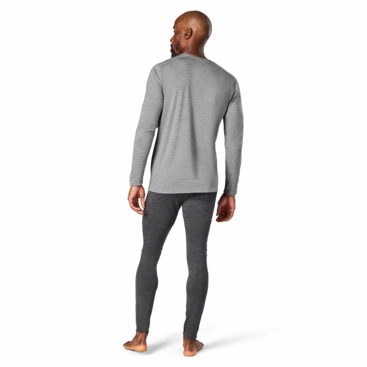 Smartwool Classic All-Season Merino Base Layer Long Sleeve - Men's (Fall 2022) 5 Smartwool Classic All-Season Merino Base Layer Long Sleeve - Men's (Fall 2022) - Image 5