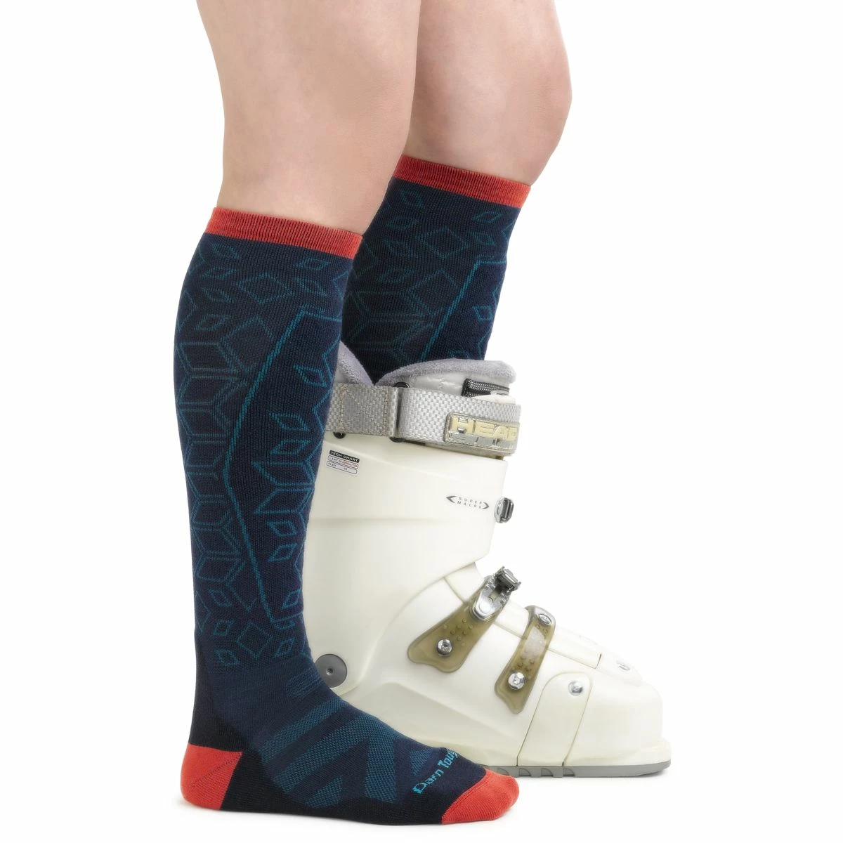 Darn Tough Traverse Over-the-Calf Lightweight Cushion Padded Shin - Women's 4 Darn Tough Traverse Over-the-Calf Lightweight Cushion Padded Shin - Women's - Image 4