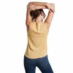 KUHL Konstance Tank - Women's 15 KUHL Konstance Tank - Women's -Climbing Accessories Outlet Shop 8477 konstance tank honey print back pdp photo rsz 13863.1677021654