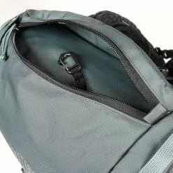 Mystery Ranch Bridger 35 - Men's 28 Mystery Ranch Bridger 35 - Men's -Climbing Accessories Outlet Shop Bridger 35 112817 mineral gray Detail Lid 2080 rsz 23852.1674244813