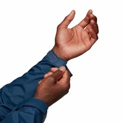 Black Diamond StormLine Stretch Rain Shell - Men's 33 Black Diamond StormLine Stretch Rain Shell - Men's -Climbing Accessories Outlet Shop CDT0 4013 M STORMLINE RAIN SHELL INDIGO 04 rsz 57202.1676319324