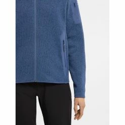 Arc'teryx Covert Cardigan - Women's 14 Arc'teryx Covert Cardigan - Women's -Climbing Accessories Outlet Shop Covert Cardigan Moonlit Heather Women s Pocket Detail rsz 20351.1675361756