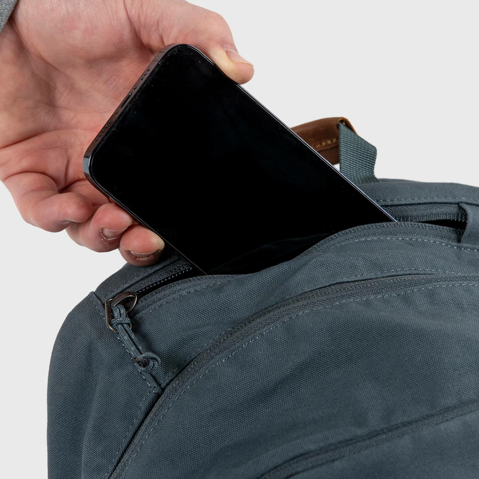 Fjallraven Raven 20 8 Fjallraven Raven 20 - Image 8