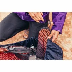 Gregory Raincover 50-80L -Climbing Accessories Outlet Shop GMP S22 Raincover Feat 0101 rsz 97485.1655422322
