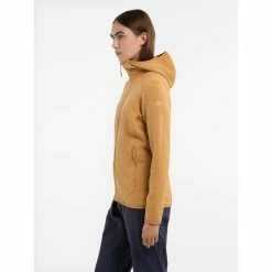 Arc'teryx Kyanite Hoody - Women's (Fall 2022) 12 Arc'teryx Kyanite Hoody - Women's (Fall 2022) -Climbing Accessories Outlet Shop Kyanite Hoody Retreat Women s Side View Left rsz 47651.1661966129.1280.1280 42606.1672787283
