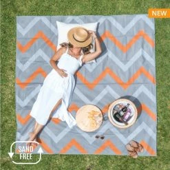 CGear Sandlite Mat - Large -Climbing Accessories Outlet Shop NEW 5b 900x900 smoke zig zig med rsz 10924.1663086585