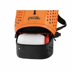 Petzl Alcanadre Guide 45 8 Petzl Alcanadre Guide 45 -Climbing Accessories Outlet Shop S064BA00 ALCANADRE GUIDE 45L focus 3 LowRes rsz 12297.1650996500