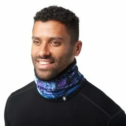 Smartwool POW Print Neck Gaiter 8 Smartwool POW Print Neck Gaiter -Climbing Accessories Outlet Shop SW016766150 3 p rsz 53579.1662057846