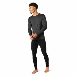 Smartwool Classic All-Season Merino Base Layer Long Sleeve - Men's -Climbing Accessories Outlet Shop SW016952D36 2 p rsz 37163.1672989509