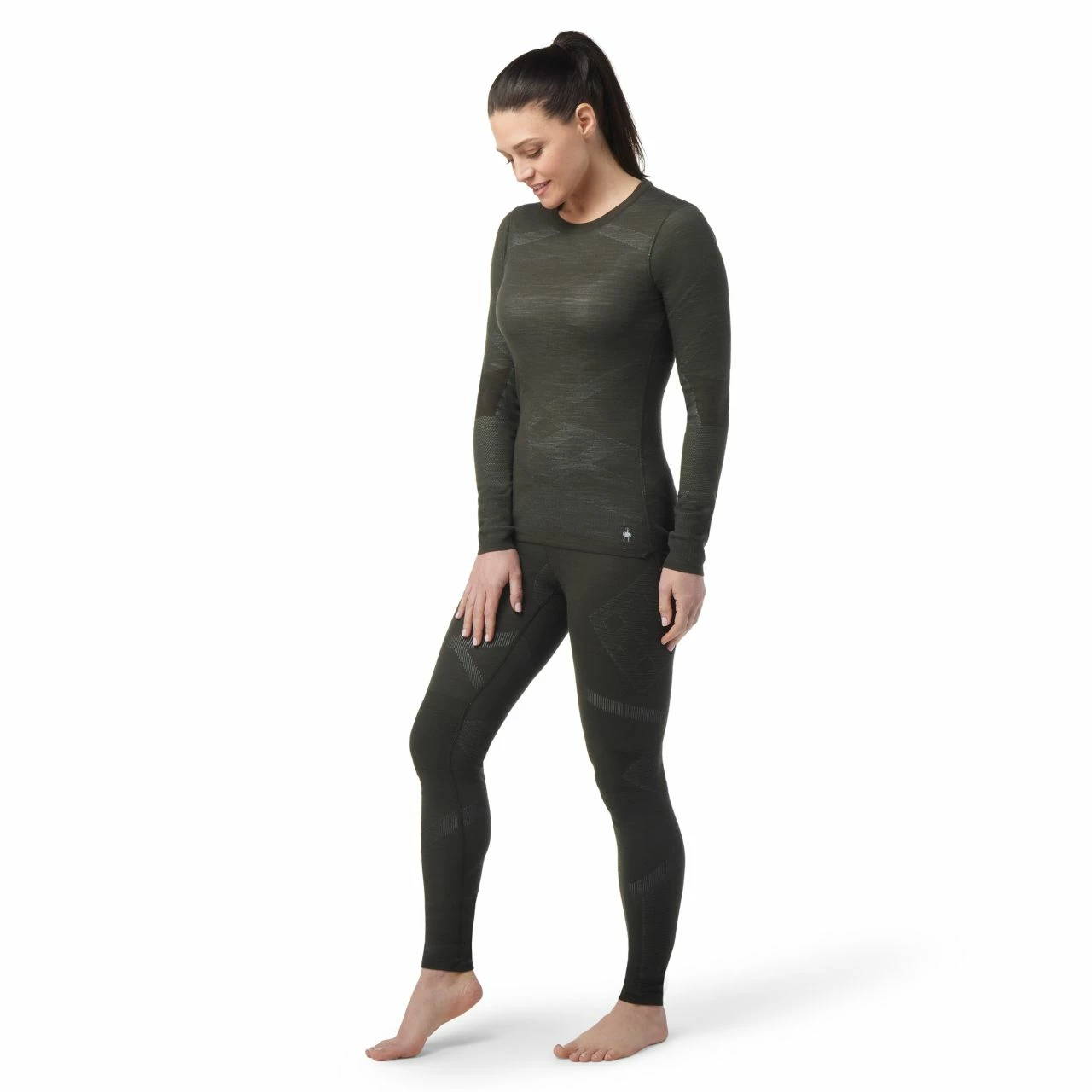 Smartwool Intraknit Thermal Merino Base Layer Crew - Women's 8 Smartwool Intraknit Thermal Merino Base Layer Crew - Women's - Image 8