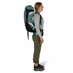 Osprey Sirrus 36 - Women's 28 Osprey Sirrus 36 - Women's -Climbing Accessories Outlet Shop Sirrus 36L S22 OnBody4 SucculentGreen rsz 44506.1675814084