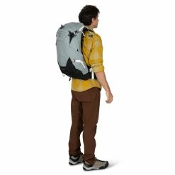 Osprey Stratos 24 - Men's 21 Osprey Stratos 24 - Men's -Climbing Accessories Outlet Shop Stratos 24L S22 OnBody2 SmokeGrey rsz 55808.1675814260