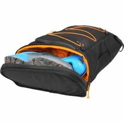 Mystery Ranch Superset 30 25 Mystery Ranch Superset 30 -Climbing Accessories Outlet Shop Superset 30 112722 black Shoe Compartment 1070 rsz 02282.1674234169