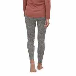 Patagonia Capilene Midweight Bottoms - Women's (Spring 2022) -Climbing Accessories Outlet Shop WBF21 44492 HUGR MA2 rsz 49485.1659476132.1280.1280 14889.1660592392