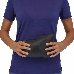 Patagonia AlpLight Down Jacket - Women's (Fall 2022) 16 Patagonia AlpLight Down Jacket - Women's (Fall 2022) -Climbing Accessories Outlet Shop WBF22 85545 BLK RNSTUFF rsz 06177.1667242248