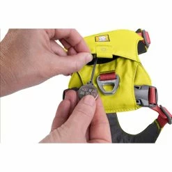 Ruffwear Hi & Light Harness 32 Ruffwear Hi & Light Harness -Climbing Accessories Outlet Shop Web JPG 30821 Hi And Light Harness Lichen Green Tag Attachment STUDIO rsz 08562.1657217936