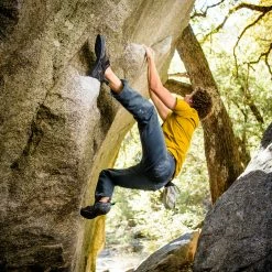 Black Diamond Momentum - Men's 13 Black Diamond Momentum - Men's -Climbing Accessories Outlet Shop adam c 20170313 3259 36128.1626822384