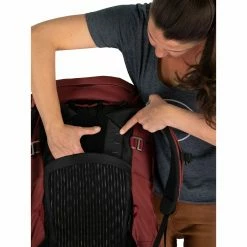 Osprey Archeon 45 - Women's (Fall 2021) 37 Osprey Archeon 45 - Women's (Fall 2021) -Climbing Accessories Outlet Shop archeon45 s20 fit 6 rsz 19676.1626823080.1280.1280 88318.1646439078