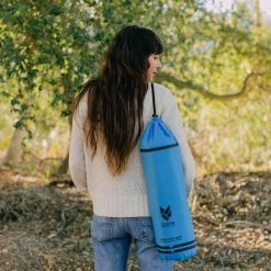 CGear Original Sand-Free Mat -Climbing Accessories Outlet Shop cgear cg05y1001008np original mat blue green model 72dpi.progressive rsz 63516.1626823796