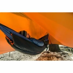 ENO HouseFly Rain Tarp -Climbing Accessories Outlet Shop eno housefly rain tarp lifestyle 1 39486.1626822481