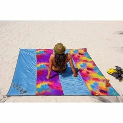 ENO Islander Blanket - Prints -Climbing Accessories Outlet Shop eno islander blanket lifestyle 6 10962.1626823284