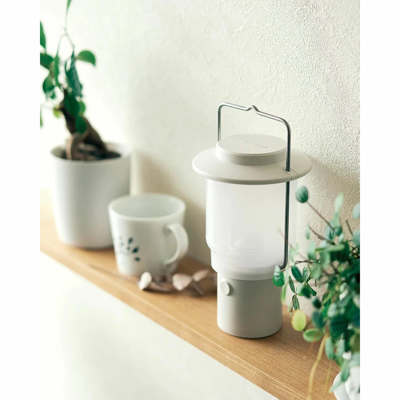 Snow Peak Home & Camp Lantern 11 Snow Peak Home & Camp Lantern - Image 11