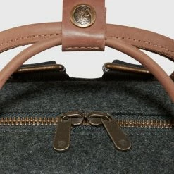 Fjallraven Norrvage Backpack 9 Fjallraven Norrvage Backpack -Climbing Accessories Outlet Shop f23332 fw19 fvra norrvage briefpack fjaellraeven 21 rsz 67299.1652744541