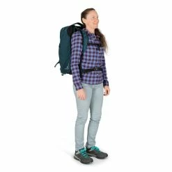 Osprey Fairview Wheeled Travel Pack 36 - Women's -Climbing Accessories Outlet Shop fairviewwhldtp36 s22 body1 nightjungleblue rsz 91351.1666642460