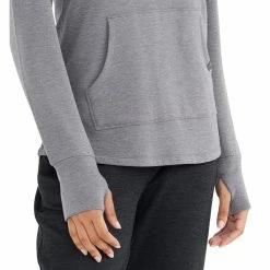 Free Fly Bamboo Fleece Pullover Hoody - Women's (Spring 2022) 14 Free Fly Bamboo Fleece Pullover Hoody - Women's (Spring 2022) -Climbing Accessories Outlet Shop fleece pullover hoody heather navy women top 4 rsz 93113.1642795115.1280.1280 22219.1676490634