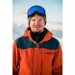 Norrona Tamok Gore-Tex Pro Jacket - Men's -Climbing Accessories Outlet Shop fw1920 tamok tobitritscher zauchensee sunset 13 rsz 64817.1663716832