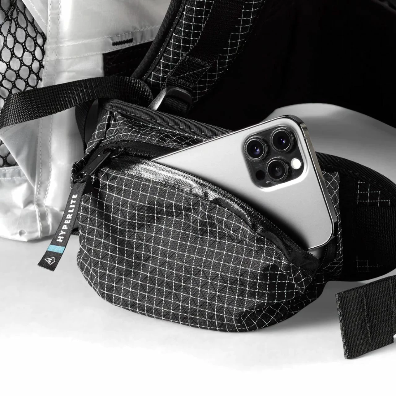 Hyperlite Mountain Gear 4400 Windrider 5 Hyperlite Mountain Gear 4400 Windrider - Image 5