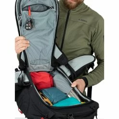 Osprey Kamber 30 - Men's 14 Osprey Kamber 30 - Men's -Climbing Accessories Outlet Shop kamber30f21 f21 detail1 galacticblack rsz 77989.1642114461