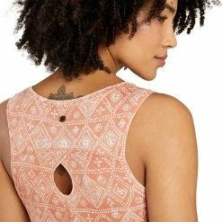 Sherpa Kira Tank - Women's (Spring 2022) 12 Sherpa Kira Tank - Women's (Spring 2022) -Climbing Accessories Outlet Shop kira tank desert model back detail rsz 28336.1647375158