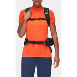 Mammut Lithium 20 - Women's 11 Mammut Lithium 20 - Women's -Climbing Accessories Outlet Shop mam lithium 20 women marine black on model rsz 23037.1674518314