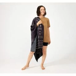 Nomadix Original Towel 29 Nomadix Original Towel -Climbing Accessories Outlet Shop nomadix nm afri 101 original towel on model 1 rsz 80481.1661463649