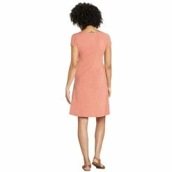 Sherpa Padma Wrap Dress - Women's (Spring 2022) -Climbing Accessories Outlet Shop padma wrap dress brick model back full view 25745.1664924748