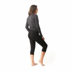 Smartwool Classic Thermal Merino Base Layer 3/4 Bottom - Women's 5 Smartwool Classic Thermal Merino Base Layer 3/4 Bottom - Women's -Climbing Accessories Outlet Shop sw019241001 3 p 00878.1667507595