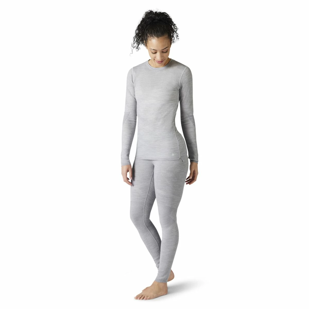 Smartwool Intraknit Thermal Merino Base Layer Crew - Women's 5 Smartwool Intraknit Thermal Merino Base Layer Crew - Women's - Image 5